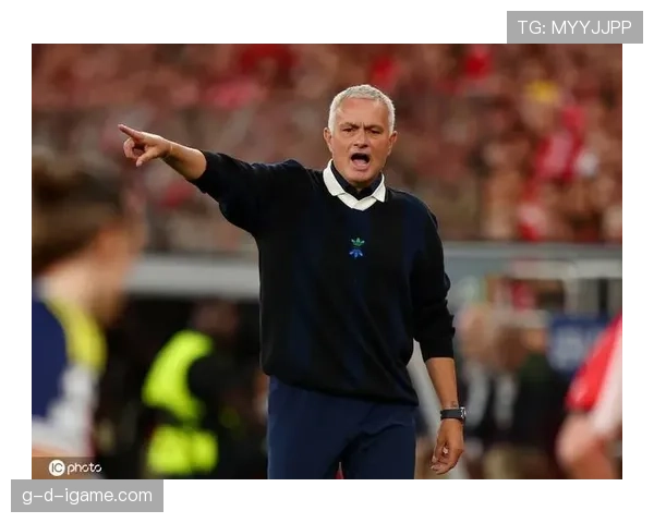 穆里尼奥变阵激发球队新活力，攻守两端焕然一新