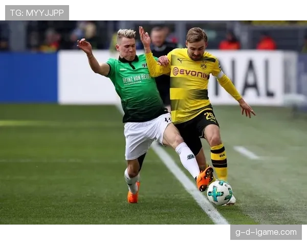 沙尔克04新战术体系显成效，球队状态回暖重燃复兴希望