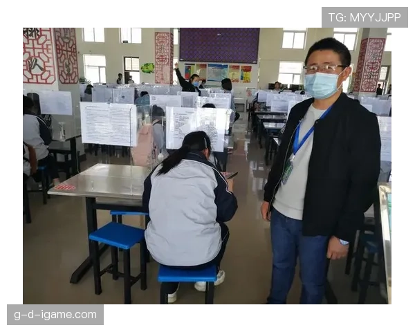 埃迪·琼斯突破创造机会提升组织效率明显领先队友